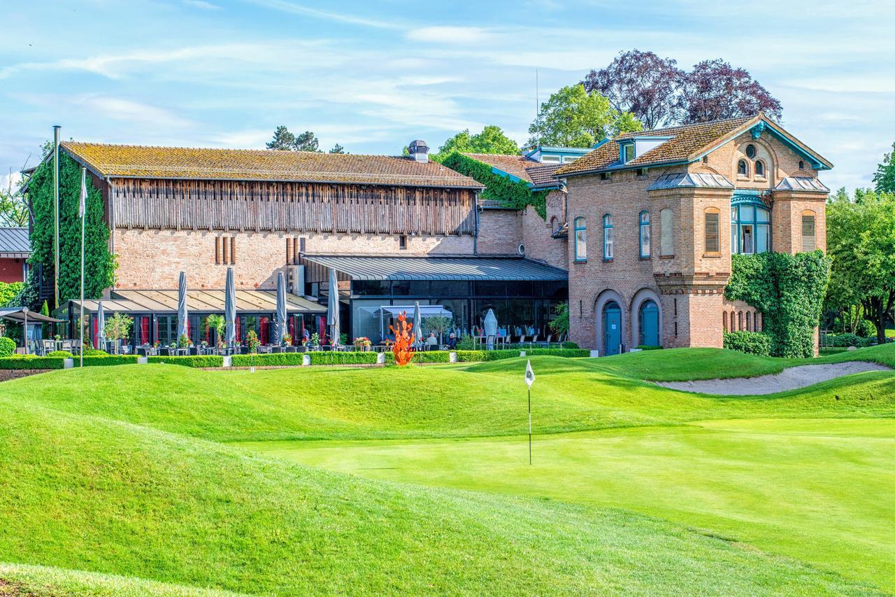 Le Kempferhof Golf Et Chateau-Hotel Plobsheim Exteriör bild