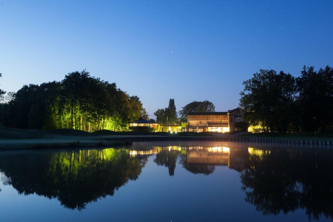Le Kempferhof Golf Et Chateau-Hotel Plobsheim Exteriör bild